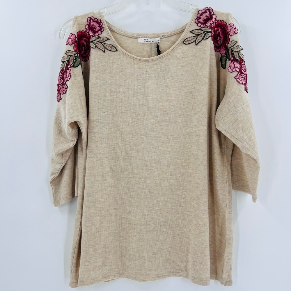 89th & Madison oatmeal embroidered rose shoulder pullover new
